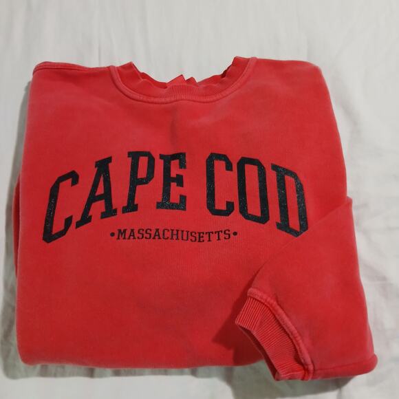 VTG Genuine PIGMENT DYED Medium CAPE COD Massachusetts Red cotton sweatshirt - Picture 1 of 9